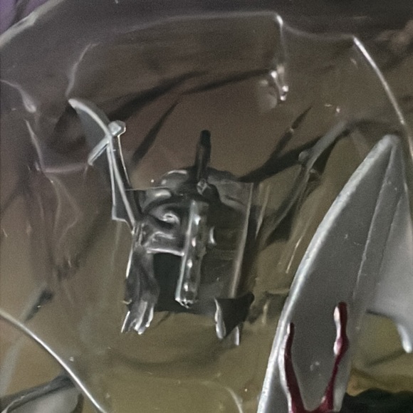 Total Chaos: Dragon Blade Ultra Action Figure - Picture 4 of 12